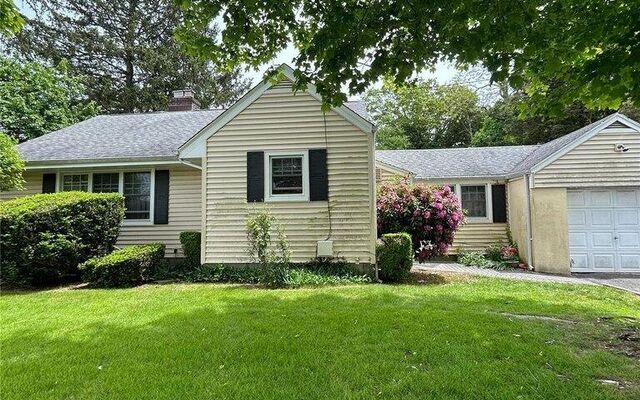 40 Irving Johnson St, East Northport, NY 11731 (Yard)