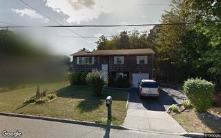 40 S 29th St, Wyandanch, NY 11798