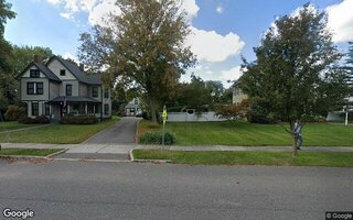 40 S Bay Ave, Islip, NY 11751