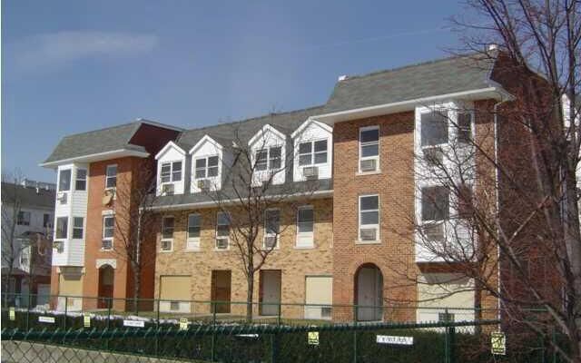 400 Aspen Knolls Way #B2, Staten Island, NY 10312
