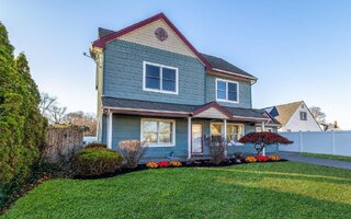 4041 Jean Ave, Bethpage, NY 11714