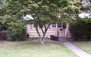 41 Avenue C, West Babylon, NY 11704