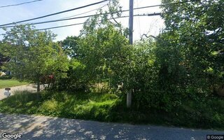 411 Greene Ave, Sayville, NY 11782