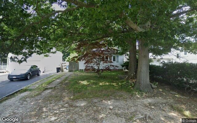 415 Shelter Rd, Ronkonkoma, NY 11779