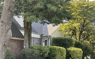 415 Titus Way, East Williston, NY 11596