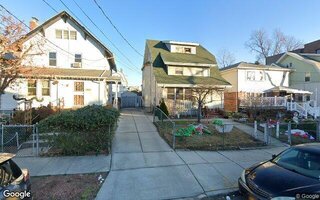 42-21 159th St, Flushing, NY 11358