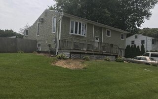 42 Crestwood Ln, Farmingville, NY 11738