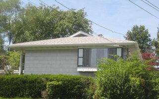 42 Elaine Dr, Oceanside, NY 11572