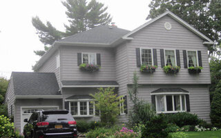 42 Maxwell Rd, Garden City, NY 11530