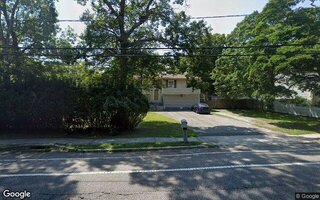 42 Wilson Ave, Middle Island, NY 11953