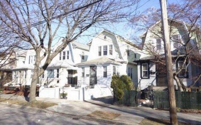 4226 Wickham Ave, Bronx, NY 10466