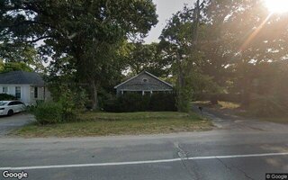 426 Riverleigh Ave, Riverhead, NY 11901