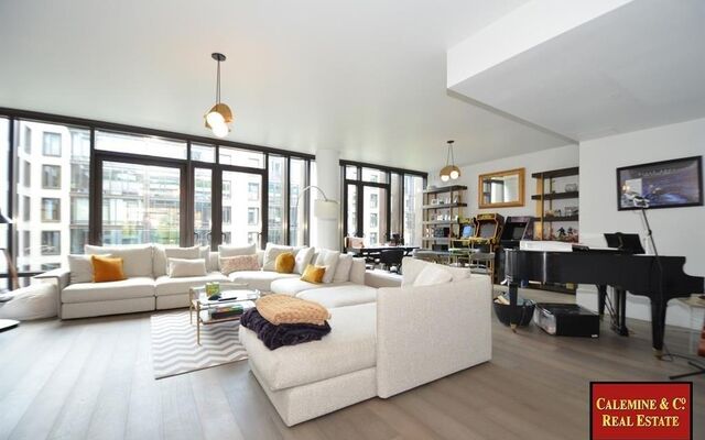 429 Kent Ave #L55, Brooklyn, NY 11249 (Living Room)