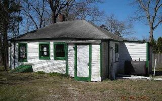 430 Montauk Hwy, Westhampton Beach, NY 11978