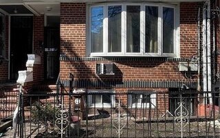 4325 Carpenter Ave, Bronx, NY 10466