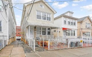 4362 Edson Ave, Bronx, NY 10466