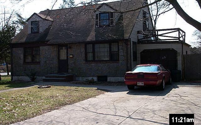 44 Asbury Ave, Westbury, NY 11590