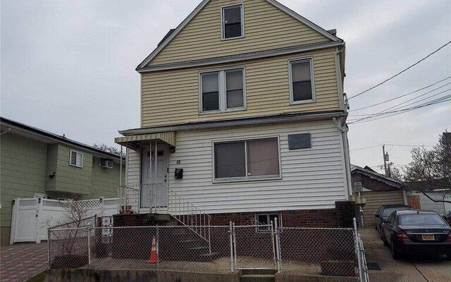 44 Seville St, Elmont, NY 11003 (House View)