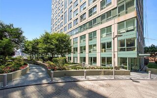 440 Kent Ave #22C, Brooklyn, NY 11249