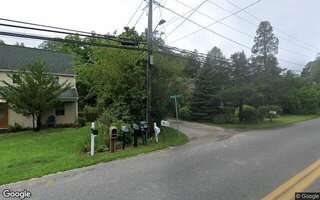 445 Walnut Pl, Mattituck, NY 11952