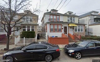 4459 Mundy Ln, Bronx, NY 10466