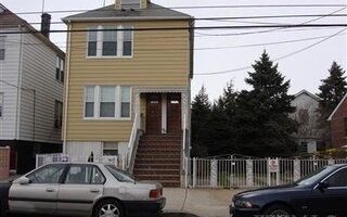 4461 Barnes Ave, Bronx, NY 10466
