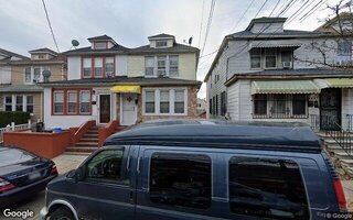 4461 Mundy Ln, Bronx, NY 10466
