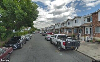 45 Country Dr W #71, Staten Island, NY 10314