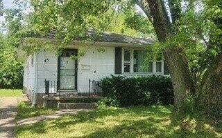 45 Lexington Ter, Buffalo, NY 14226