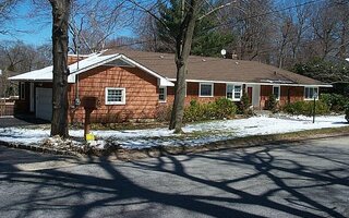 45 The Hemlocks, Roslyn, NY 11576