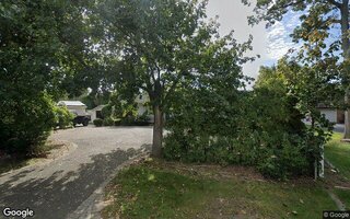 466 W 4th St, West Islip, NY 11795