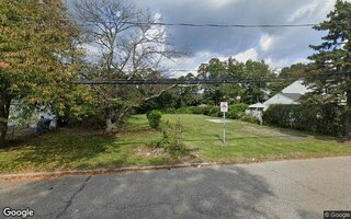 47 Tell Ave, Deer Park, NY 11729
