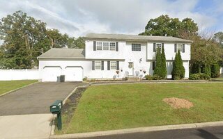 47 William St, Wyandanch, NY 11798