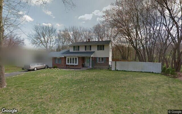 47 Winfield Davis Dr, Coram, NY 11727