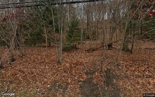 479 Harbor Rd, Cold Spring Harbor, NY 11724
