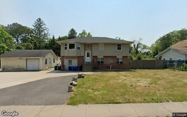 48 Candlewood Rd, Bay Shore, NY 11706