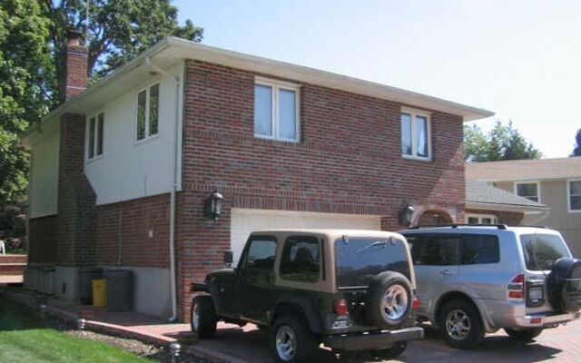 48 Robin Ln, Plainview, NY 11803