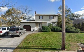 481 Keith Ln, West Islip, NY 11795