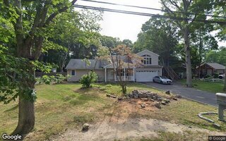49 Haven Ave, Ronkonkoma, NY 11779