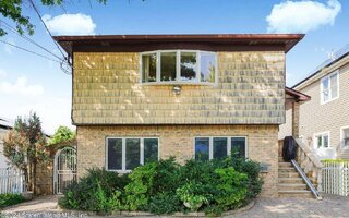 492 Huguenot Ave, Staten Island, NY 10312