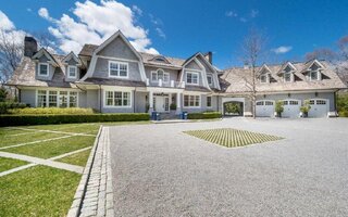 496 Wainscott Harbor Rd, Sagaponack, NY 11962