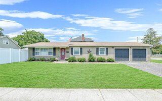 5 Mulford St, Patchogue, NY 11772