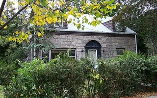 5 Brower Ln, Hempstead, NY 11550
