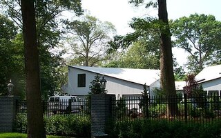 5 Carol Ln, Glen Head, NY 11545