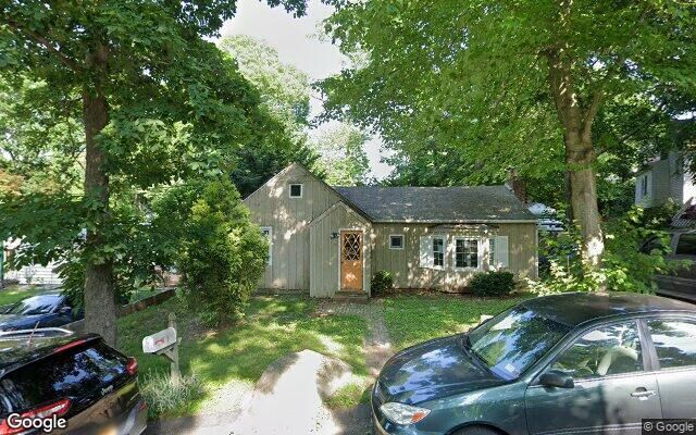 5 Kew Dr, Sound Beach, NY 11789