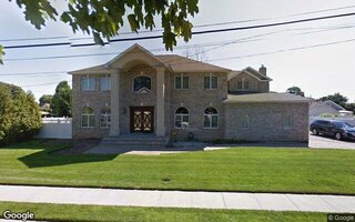5 Leslie St, Bethpage, NY 11714