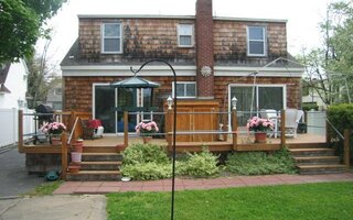 5 Roosevelt Blvd, Massapequa, NY 11758