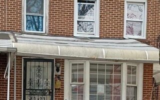 50-23 47th St, Woodside, NY 11377