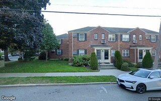 50-44 213th St, Oakland Gardens, NY 11364