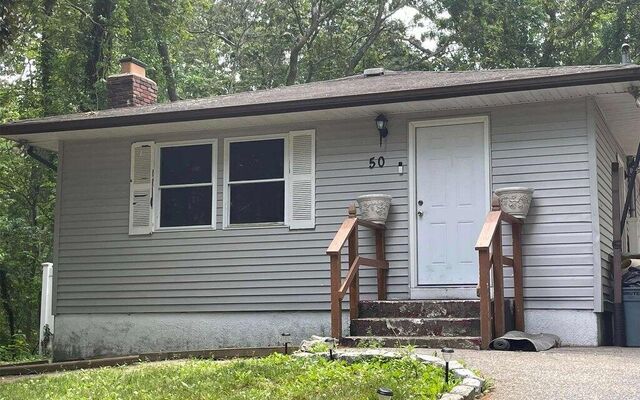 50 Astor Dr, Shirley, NY 11967 (Yard)
